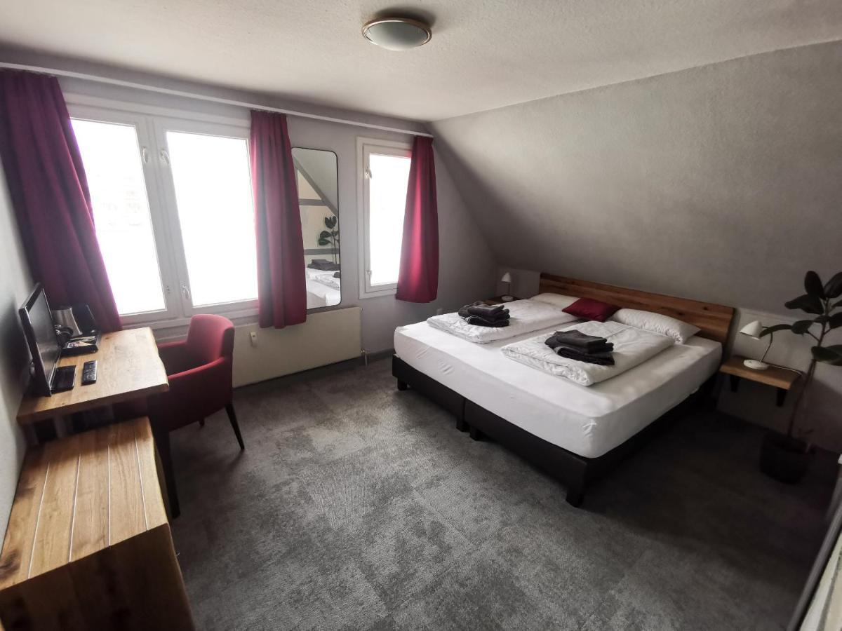 Kontraste Hotel Neumünster Kültér fotó